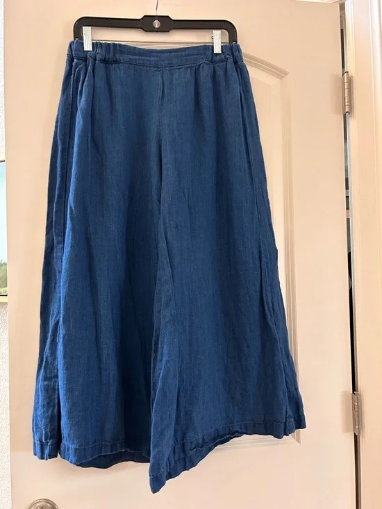 CP Shades Wendy Pants. Super wide leg. 100% Linen. Elastic waist. Quiet luxury - Picture 2 of 12